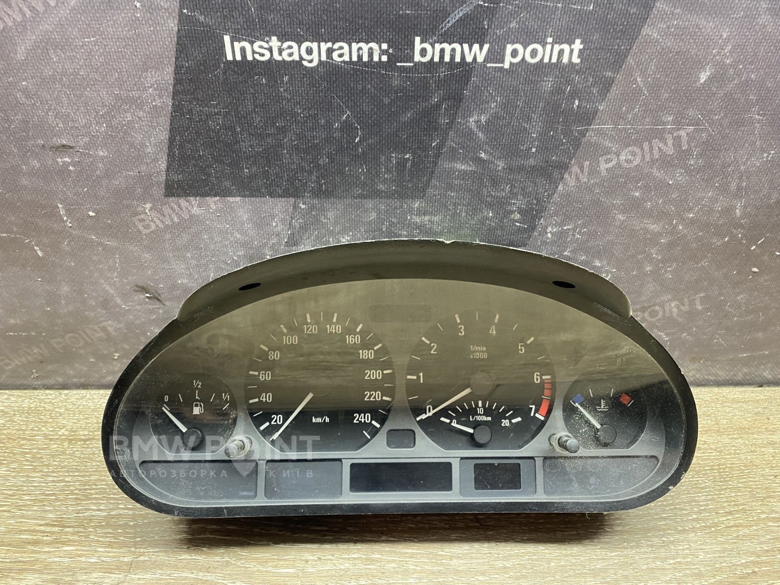 Панель приладів BMW E46 бензин Motometer